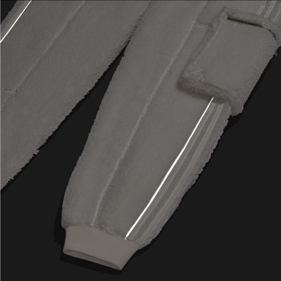 Ivy Park Sweatpants - Picture 7 of 9